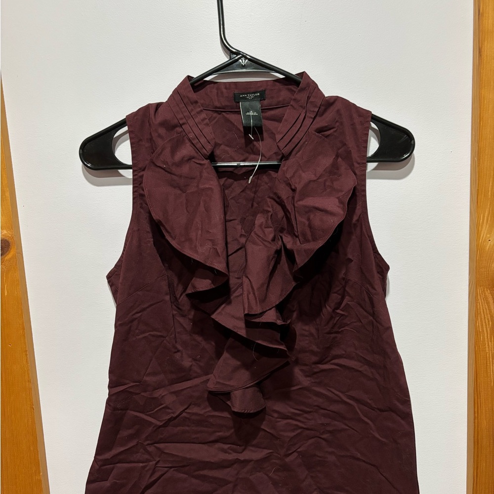 Ann Taylor Red Ruffled Sleeveless Blouse with Bib Collar